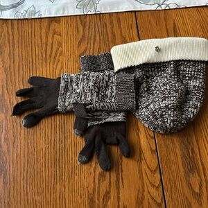 Lululemon reversible brown/cream hat with gloves